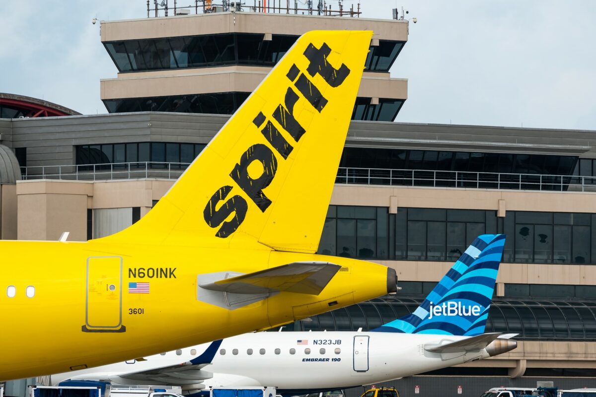 U.S. Regulators Sue to Block JetBlue-Spirit Deal