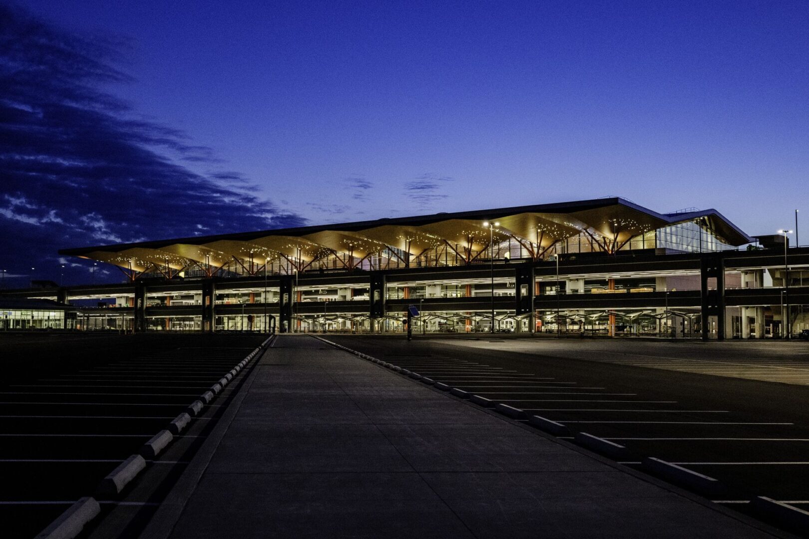 New PITairport Terminal