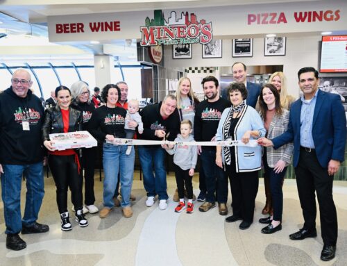 Mineo’s Pizza House Now Open at Pittsburgh International Airport